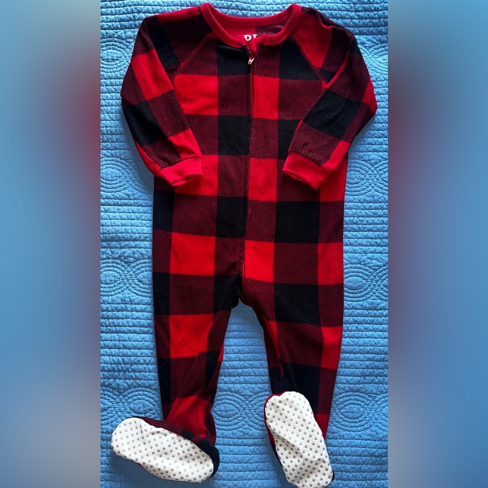 The Children's Place Buffalo Plaid Fleece Sleeper 18-24 Months